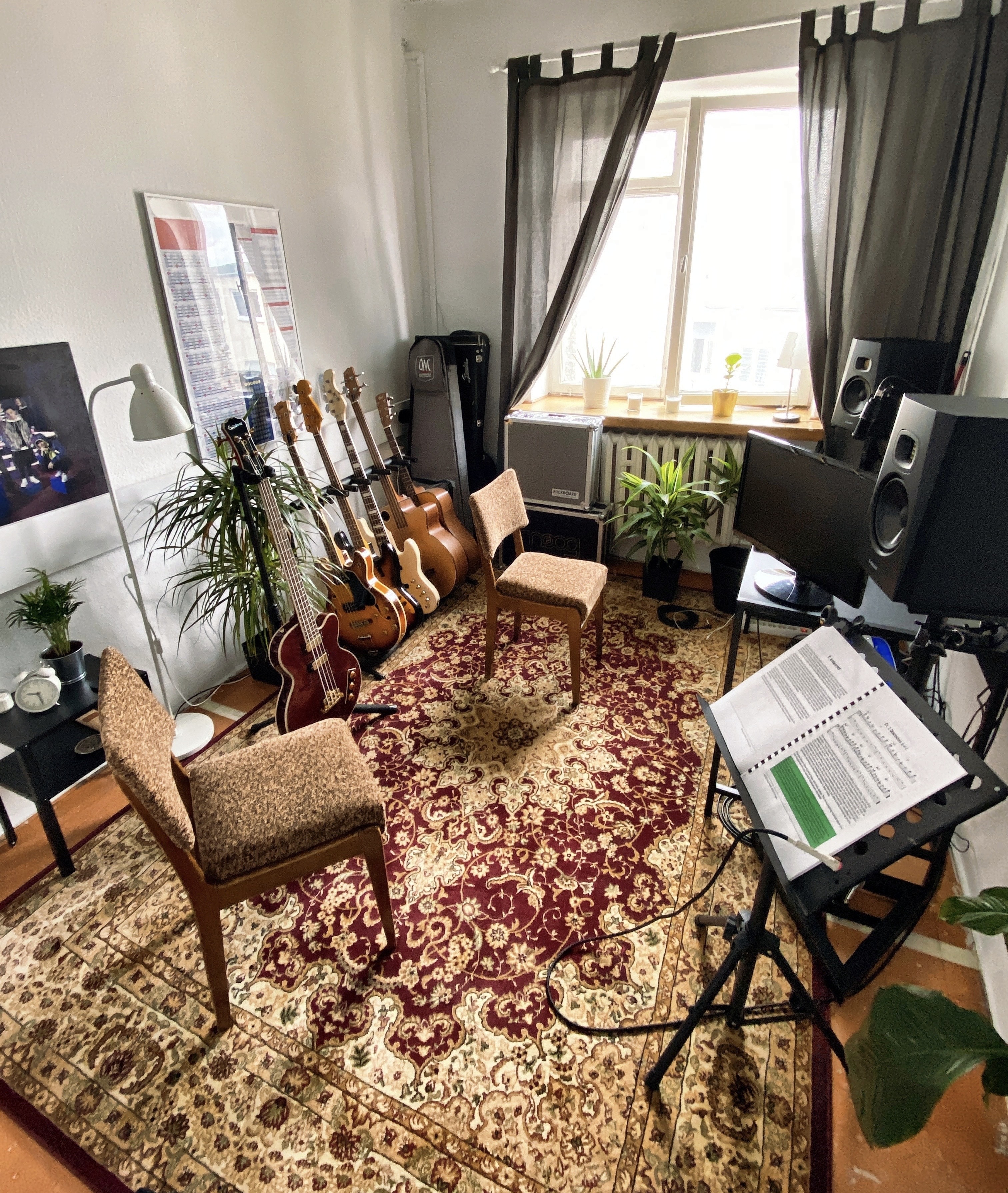 Adam Świerczyński Bass Studio